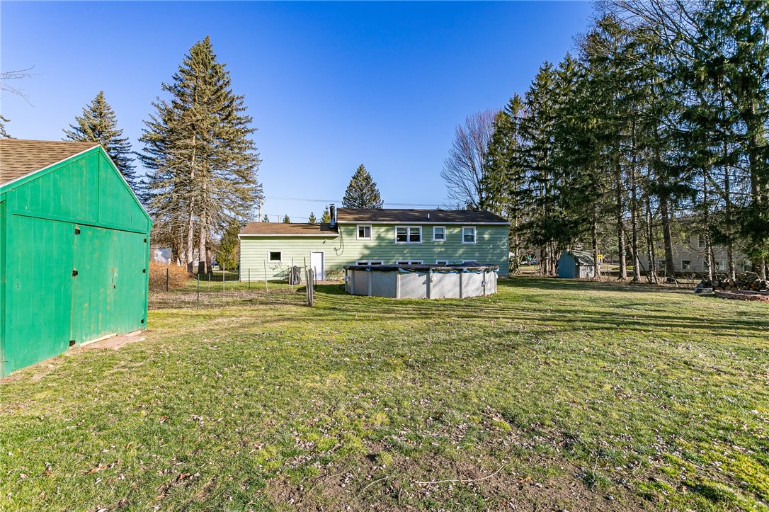 Sold 693 Klem Road, ster, NY 14580 4 Beds / 2 Full Baths 305,000