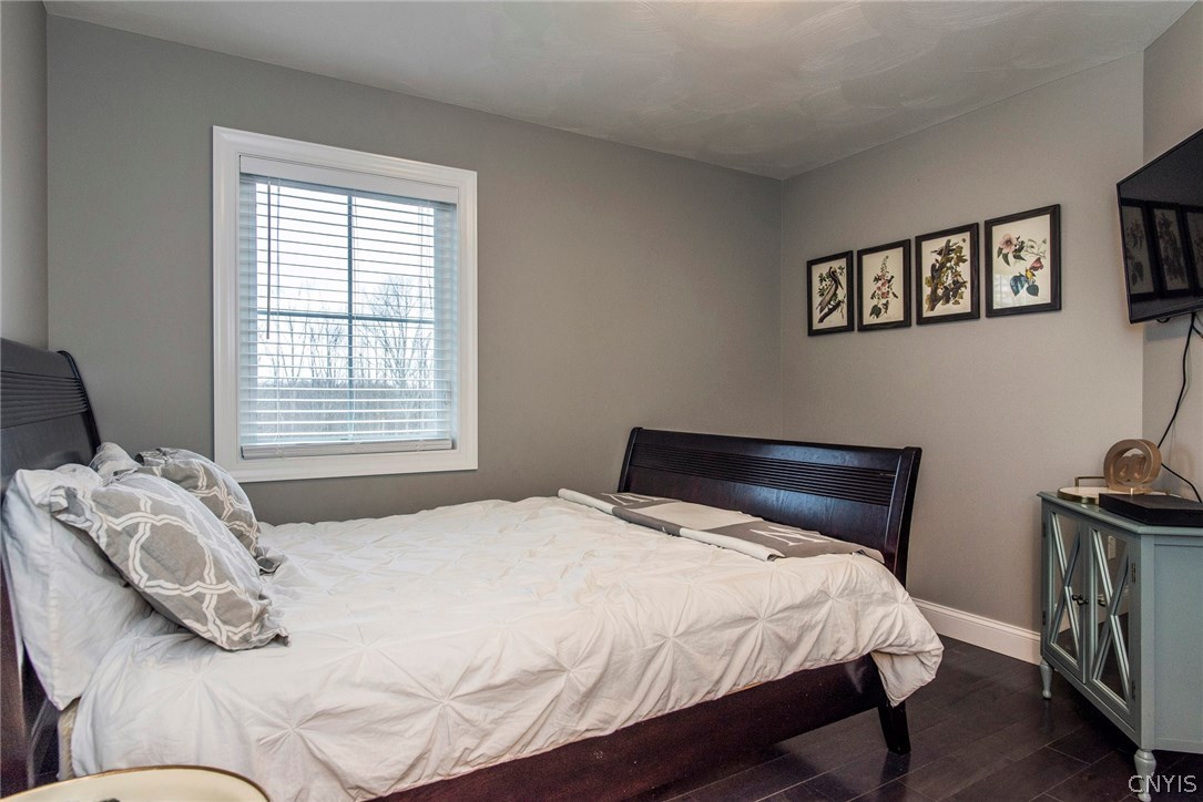 Sold 723 Higby Road, Frankfort, NY 13413 4 Beds / 2 Full Baths / 1