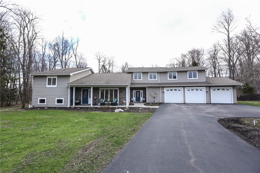 836 Gravel Road, ster, NY 14580