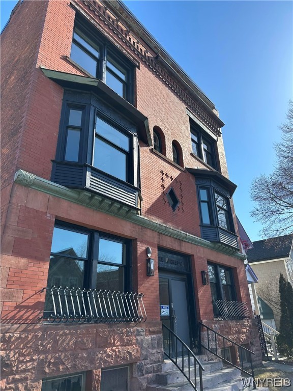 67 Park Street, 4L, Buffalo, NY 14201, Allentown