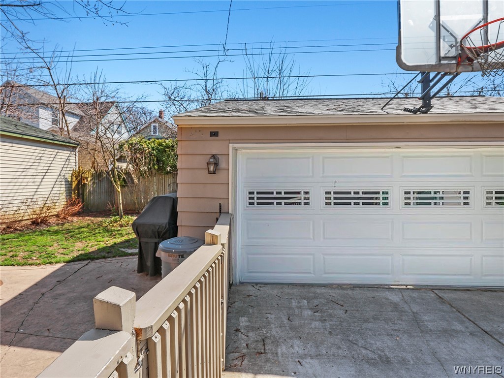 100 Fordham Drive, Buffalo, NY 14216, North Buffalo