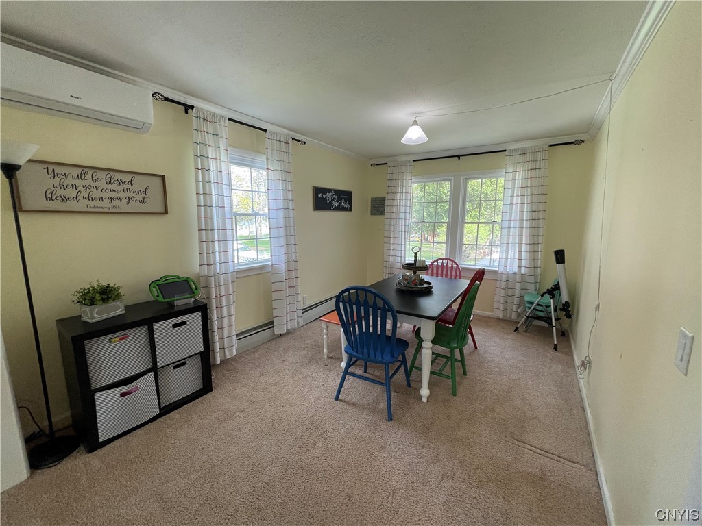 Sold 421 Wilbur Street, OneidaInside, NY 13421 4 Beds / 3 Full