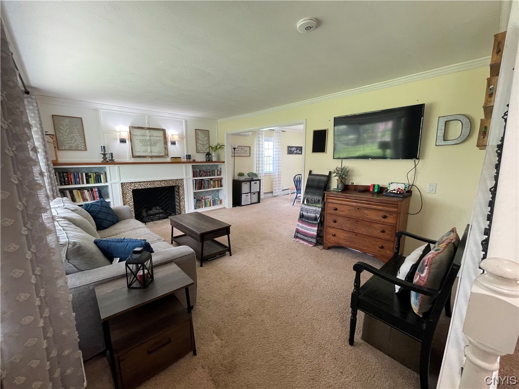 Sold 421 Wilbur Street, OneidaInside, NY 13421 4 Beds / 3 Full