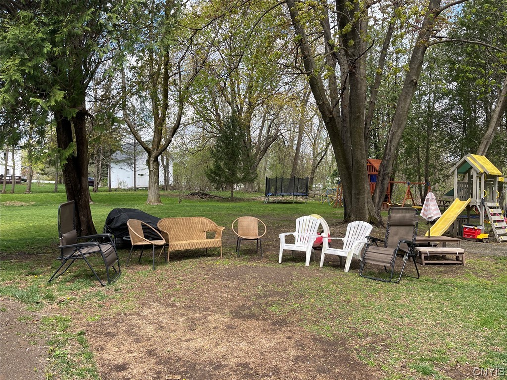 Sold 421 Wilbur Street, OneidaInside, NY 13421 4 Beds / 3 Full