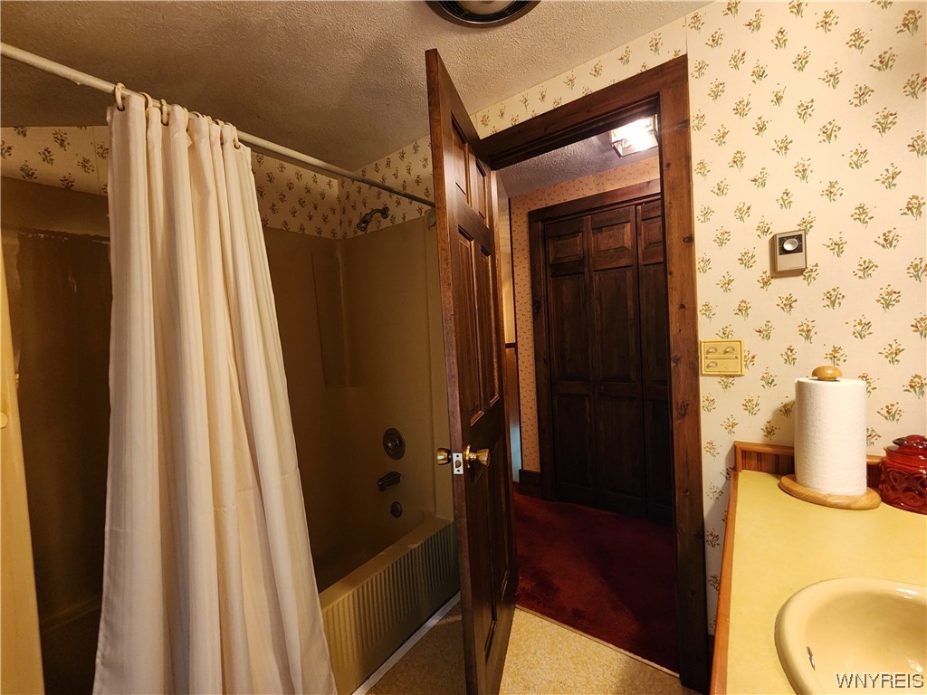 4110 Irish Hollow Road, Humphrey, NY 14741