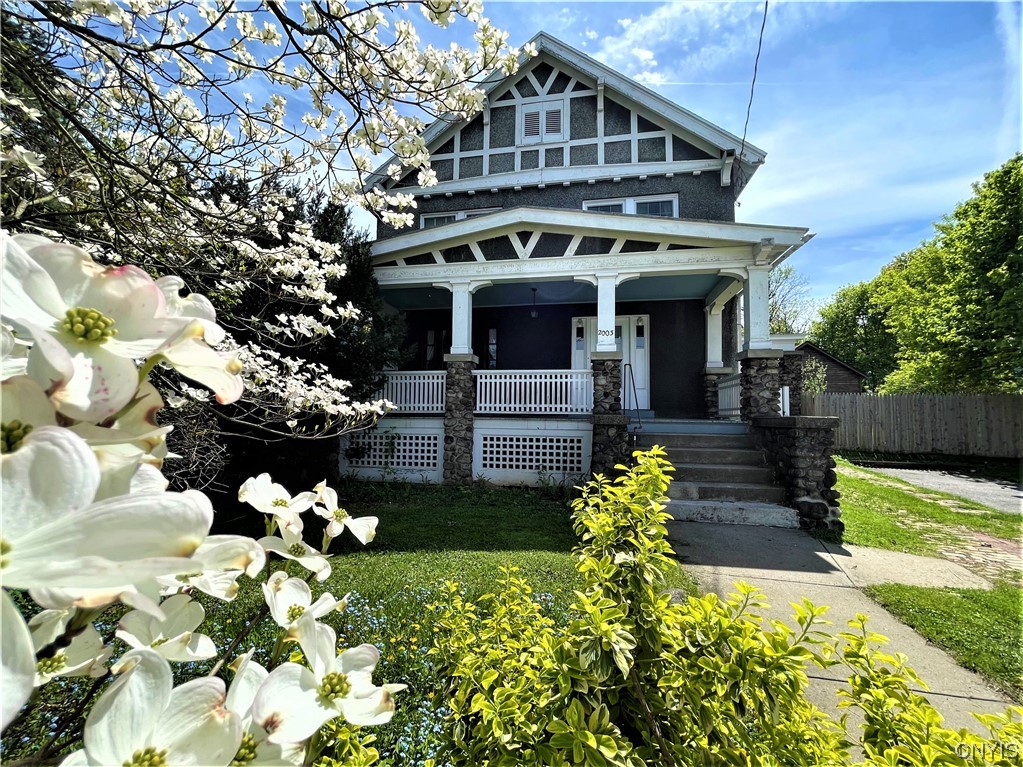 2003 Whitesboro Street, Utica, NY 13502