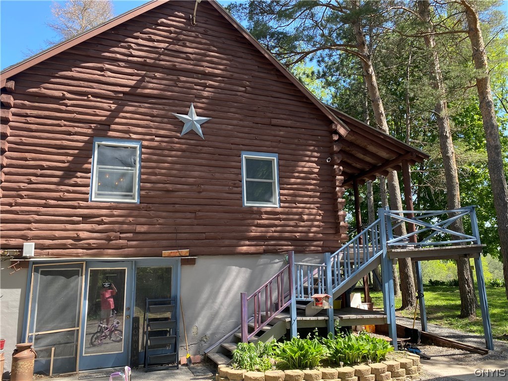 Sold 1198 Mt Hope Avenue, OneidaOutside, NY 13421 3 Beds / 2 Full