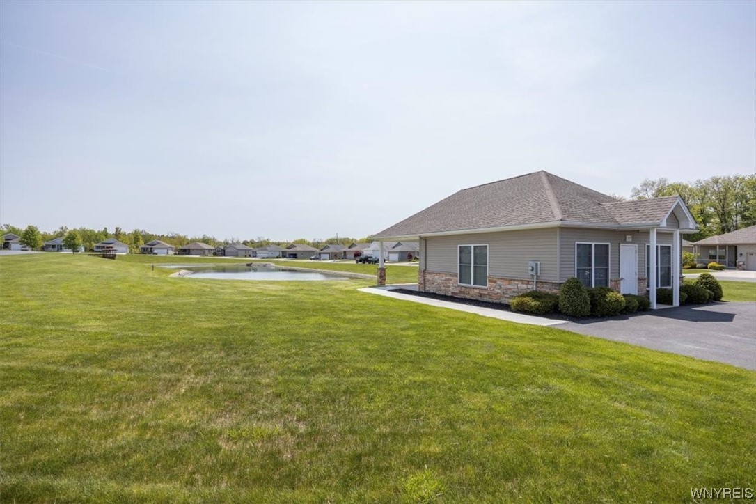 4740 Parker Road, 36L, Hamburg, NY 14075