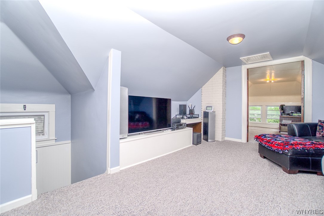 Sold 63 Delham Avenue, Buffalo, NY 14216, North Buffalo 6 Beds / 3