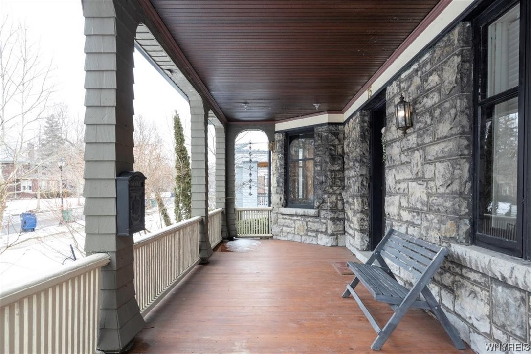 75 Beard Avenue, Buffalo, NY 14214, Central Park