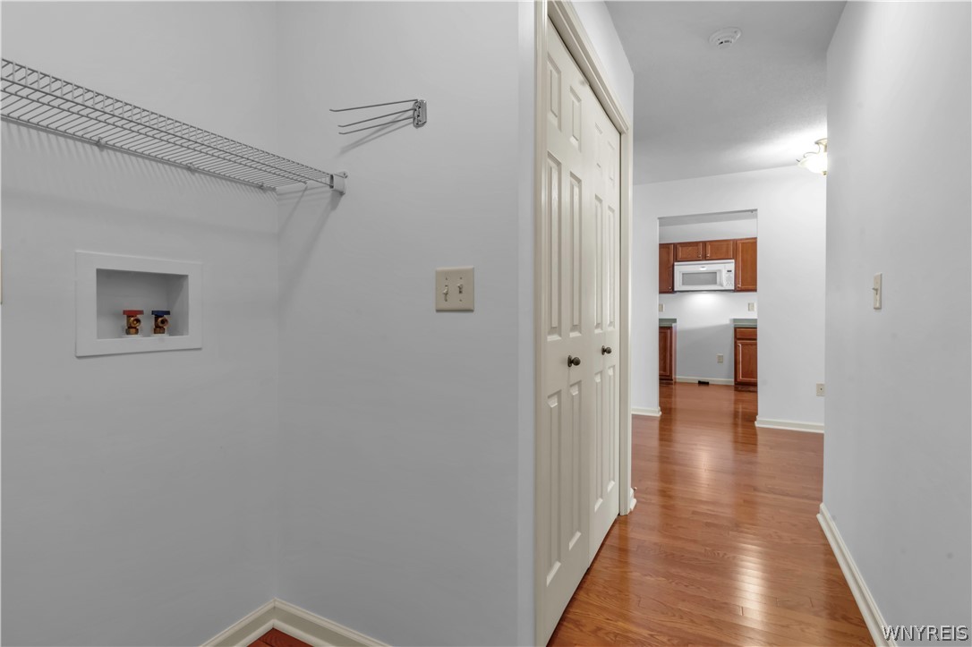 20 Hickory Grove Lane, Cheektowaga, NY 14227