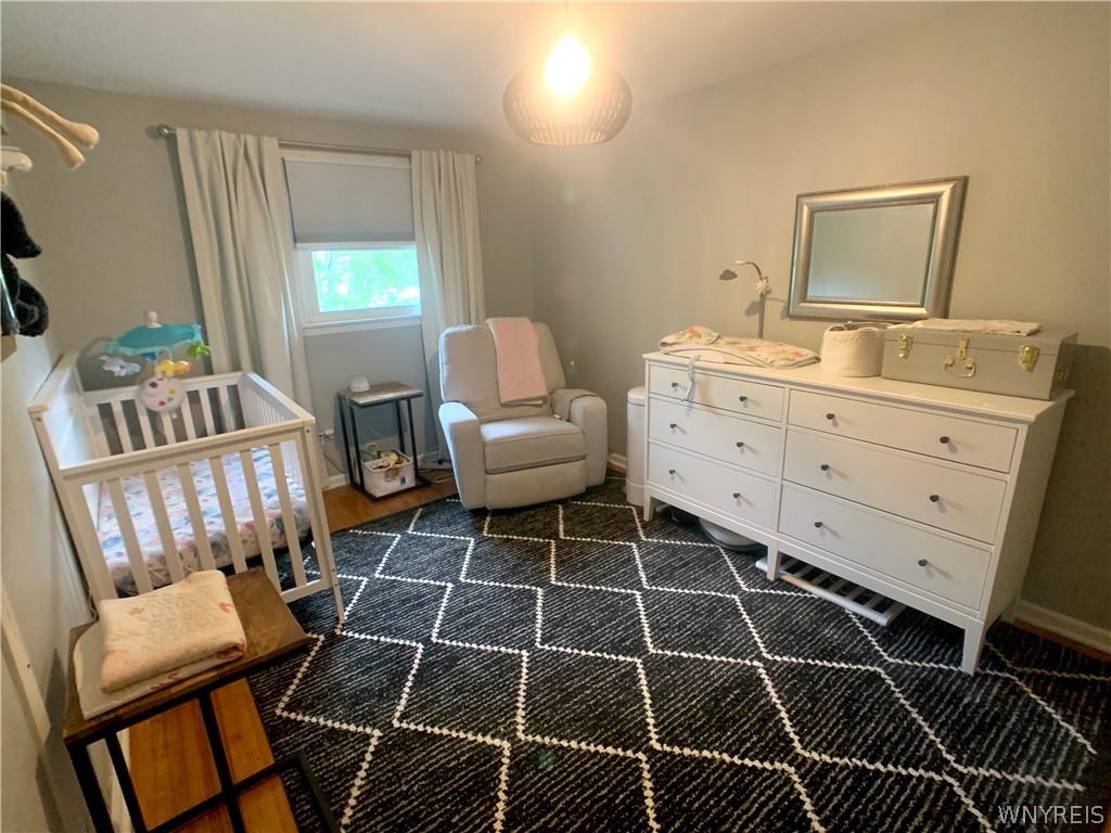 Sold 138 Treehaven Road, West Seneca, NY 14224 4 Beds / 3 Full Baths 395,000