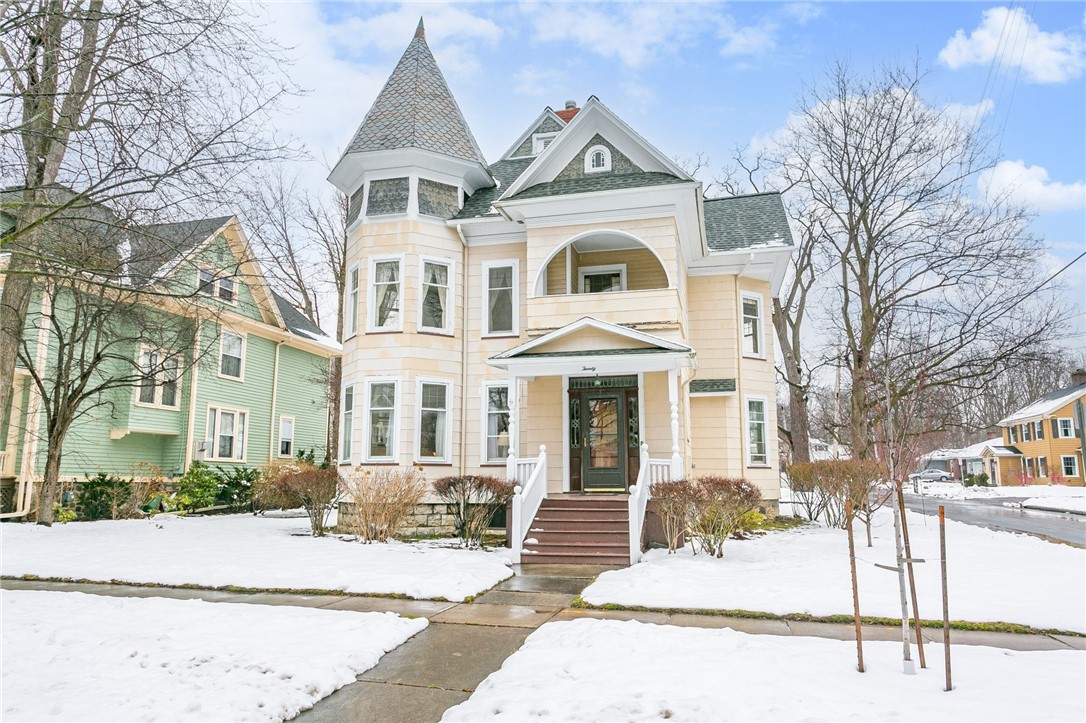 20 Howell Street, CanandaiguaCity, NY 14424