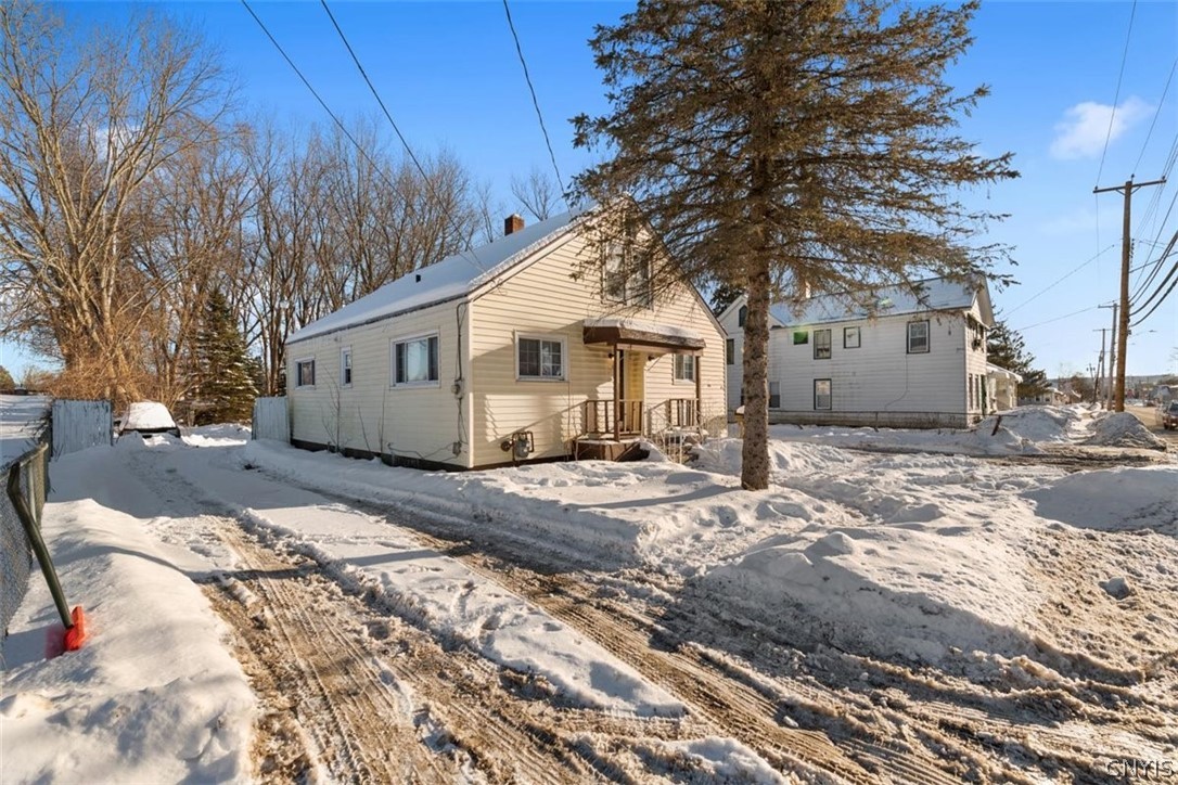 464 Coventry Avenue, Utica, NY 13502