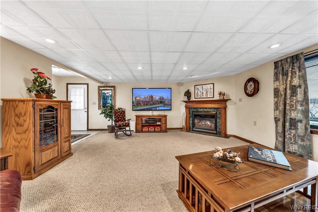 223 Summit Avenue, West Seneca, NY 14224