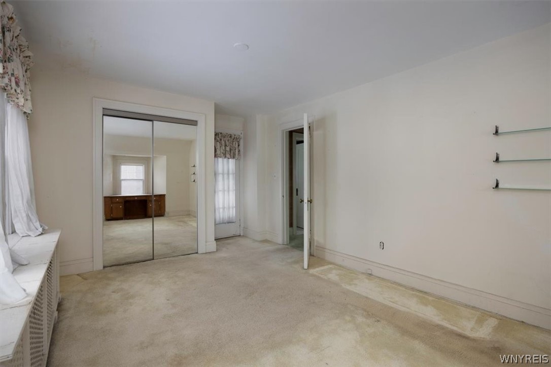 Sold 165 Berryman Drive, Amherst, NY 14226 3 Beds / 1 Full Bath / 1