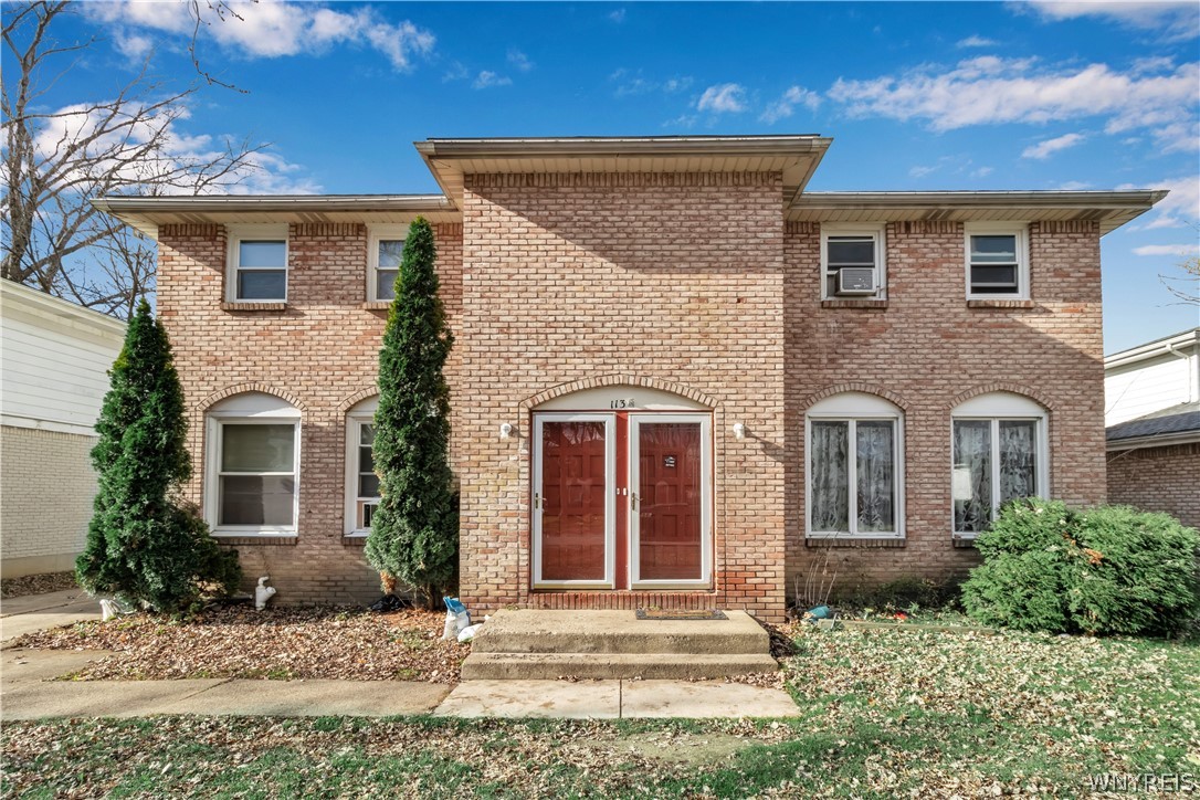 Sold 113 E Summerset Lane, Amherst, NY 14228 268,000