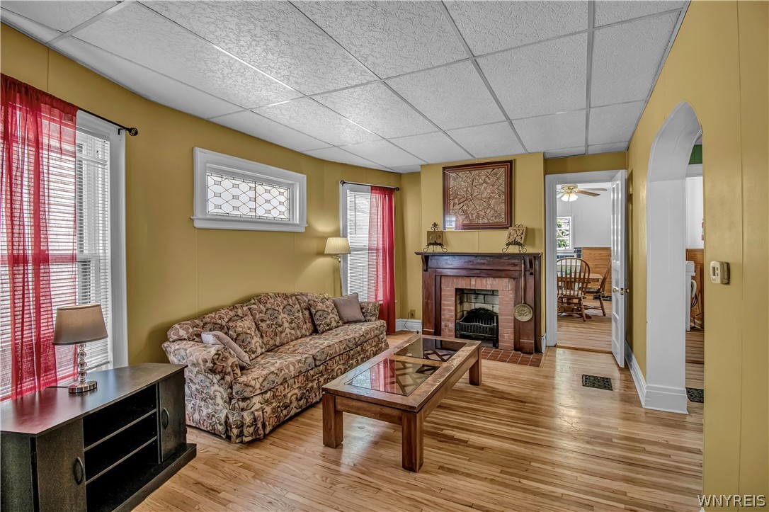 Sold 57 Pooley Place, Buffalo, NY 14213, West Side 4 Beds / 2 Full