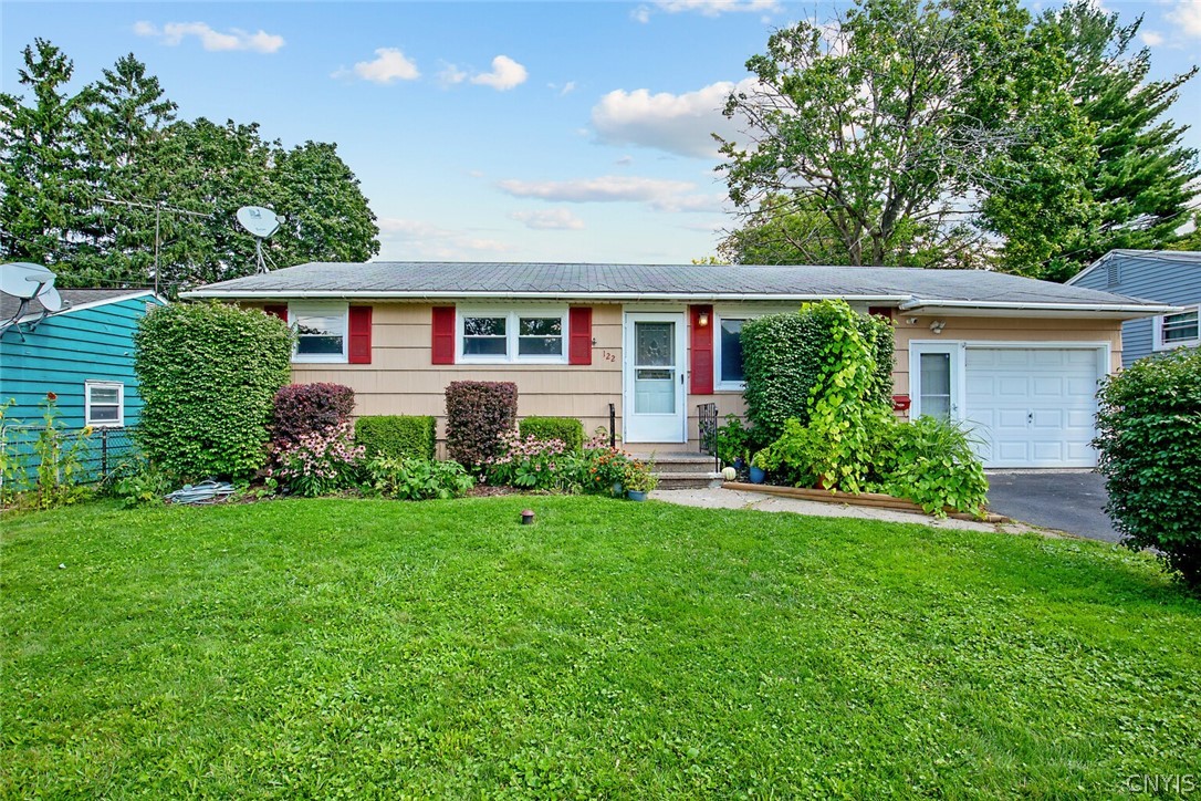 122 Noble Avenue, Salina, NY 13206