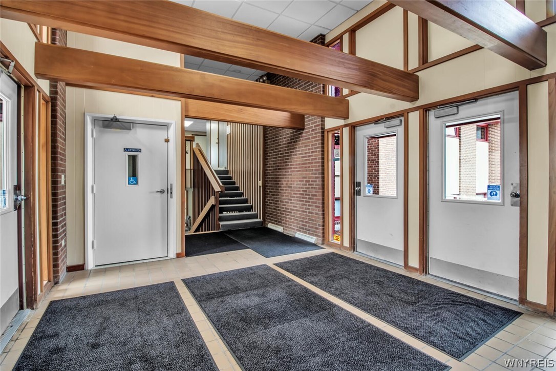 350 Alberta Drive, Amherst, NY 14226