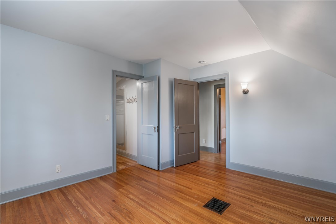 Sold 130 Allendale Road, West Seneca, NY 14224 2 Beds / 1 Full Bath