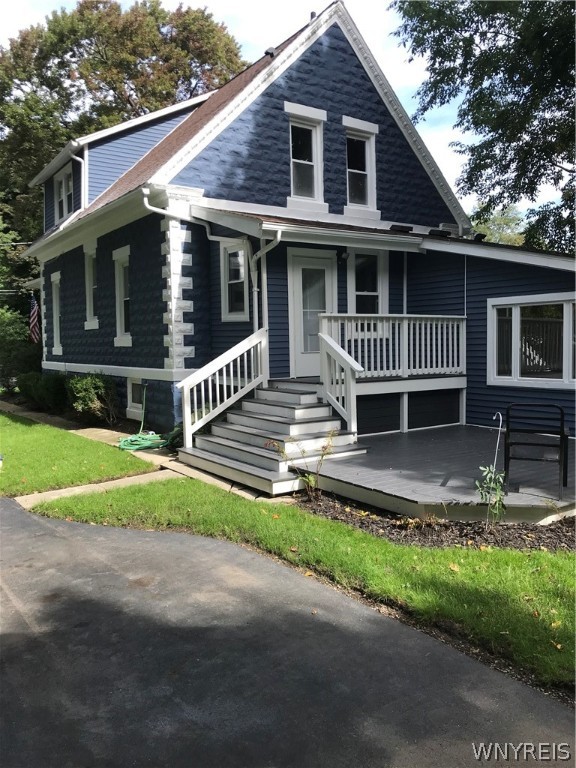 Sold 170 Maple Avenue, Hamburg, NY 14075 4 Beds / 2 Full Baths
