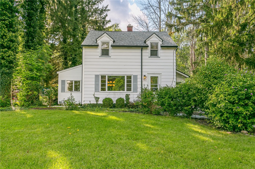 Sold 963 Five Mile Line Road, ster, NY 14580 4 Beds / 2 Full