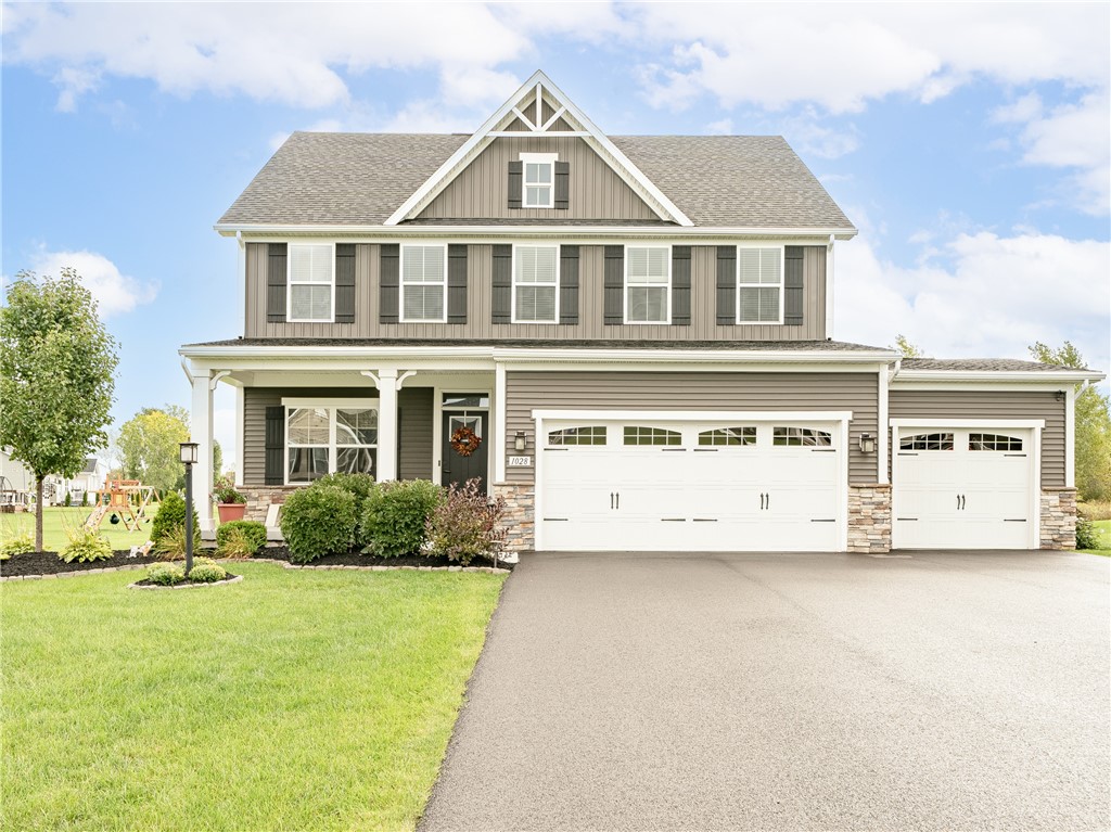 1028 Lilla Lane, ster, NY 14580