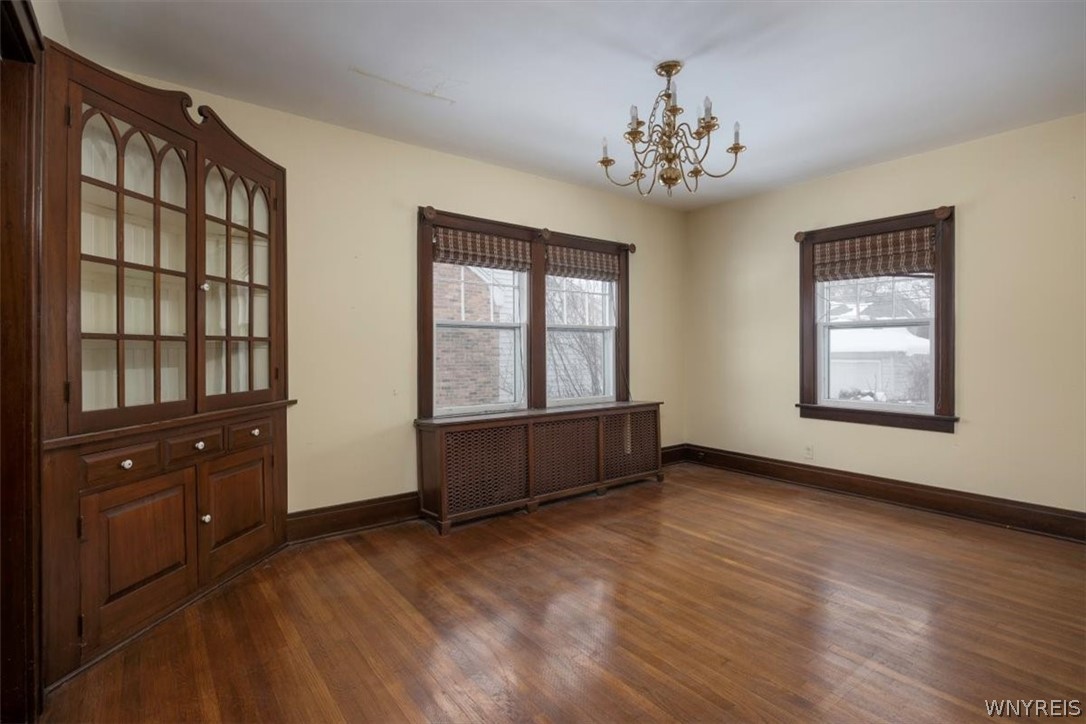 Sold 165 Berryman Drive, Amherst, NY 14226 3 Beds / 1 Full Bath / 1