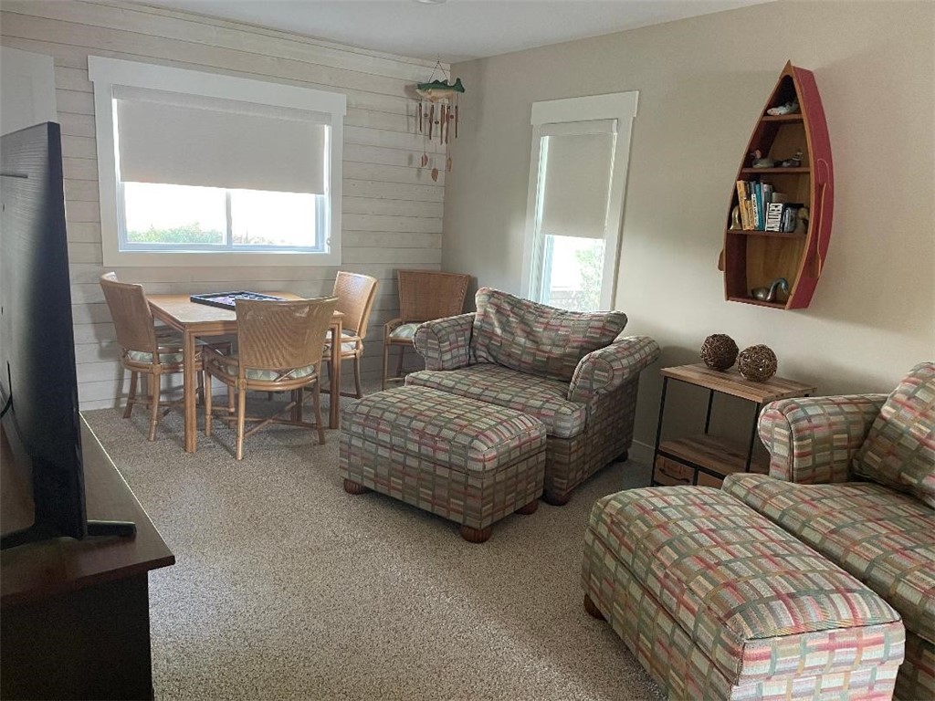 For Sale 5980 E Lake Road, Conesus, NY 14435, Conesus 4 Beds / 2