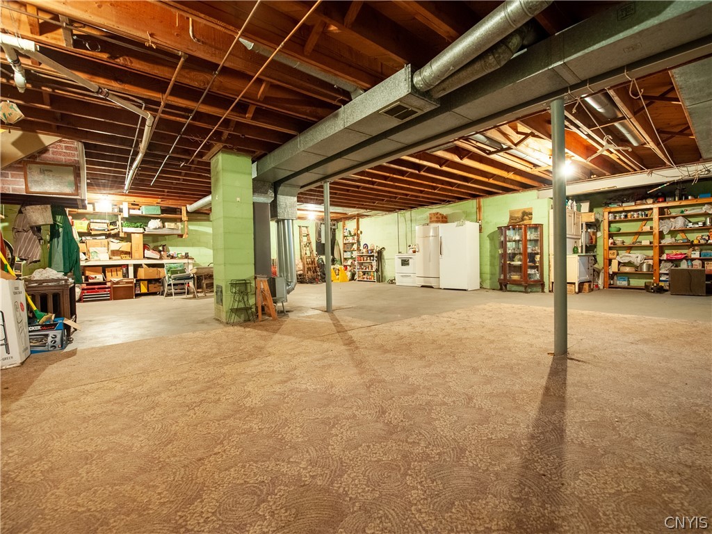 9386 Sessions Road, New Hartford, NY 13456