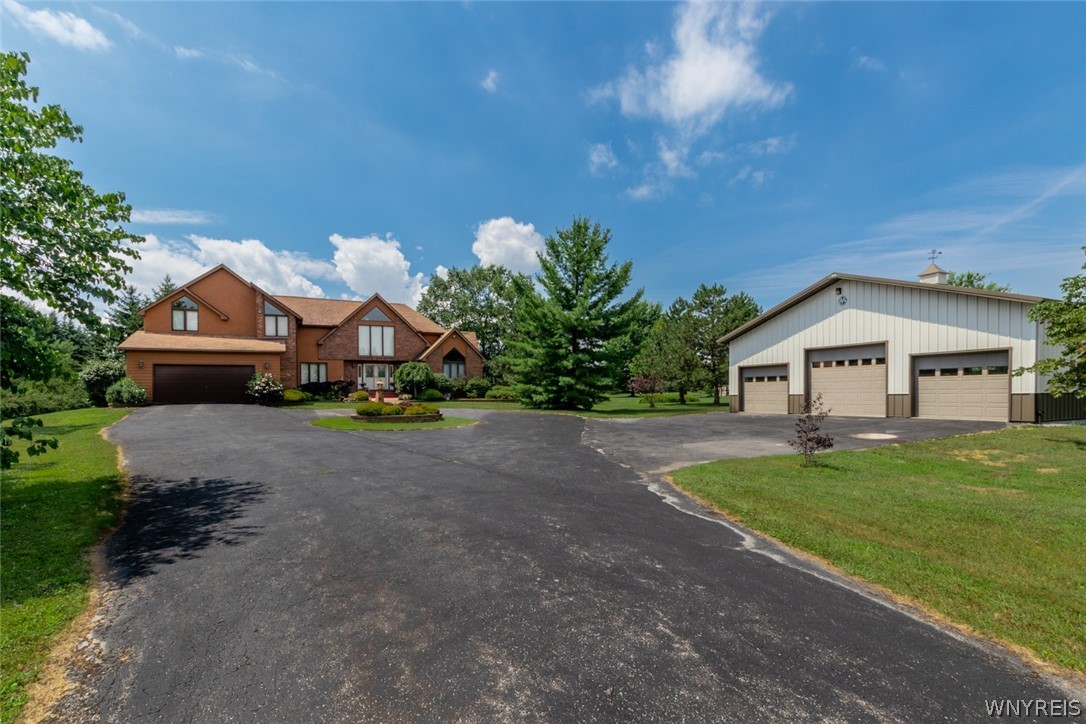 2950 Four Rod Road, Marilla, NY 14052