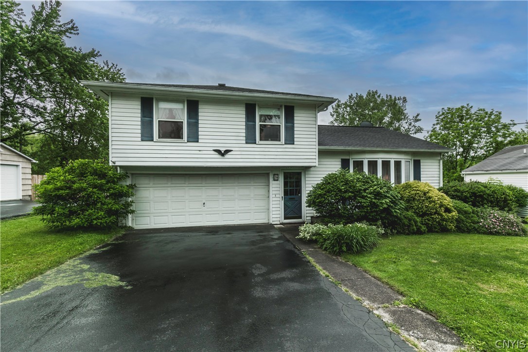 Sold 26 Scotch Hill Road, Marcellus, NY 13108, Marcellus 3 Beds / 1 Full Bath / 1 Half Bath