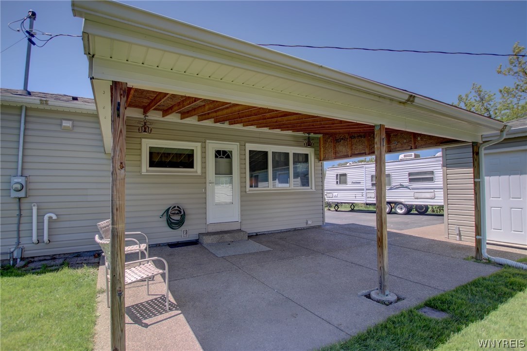 Sold 163 Mill Road, West Seneca, NY 14224 3 Beds / 2 Full Baths