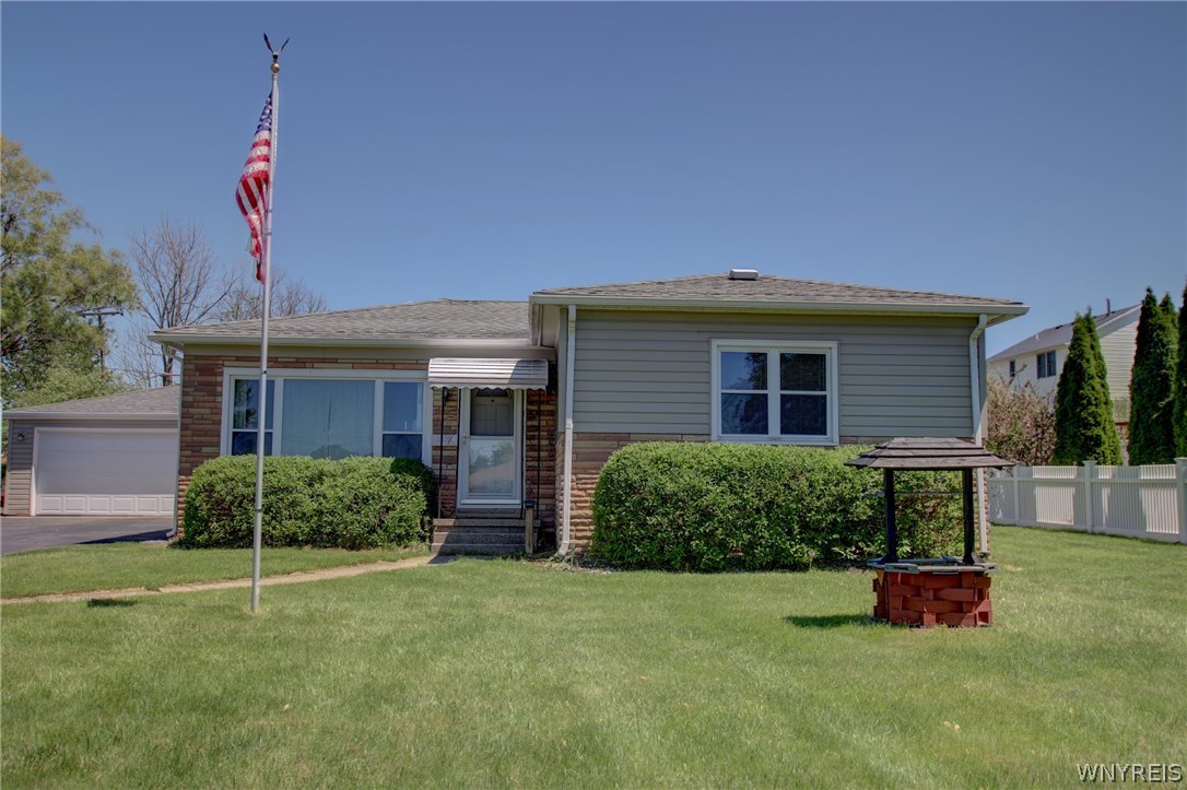Sold 163 Mill Road, West Seneca, NY 14224 3 Beds / 2 Full Baths