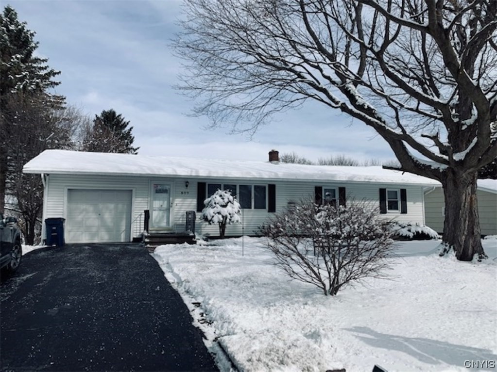 377 Northfield Way, Camillus, NY 13031