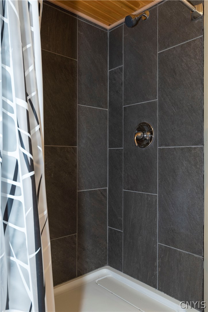 8149 Buena Vista Drive, RomeOutside, NY 13440