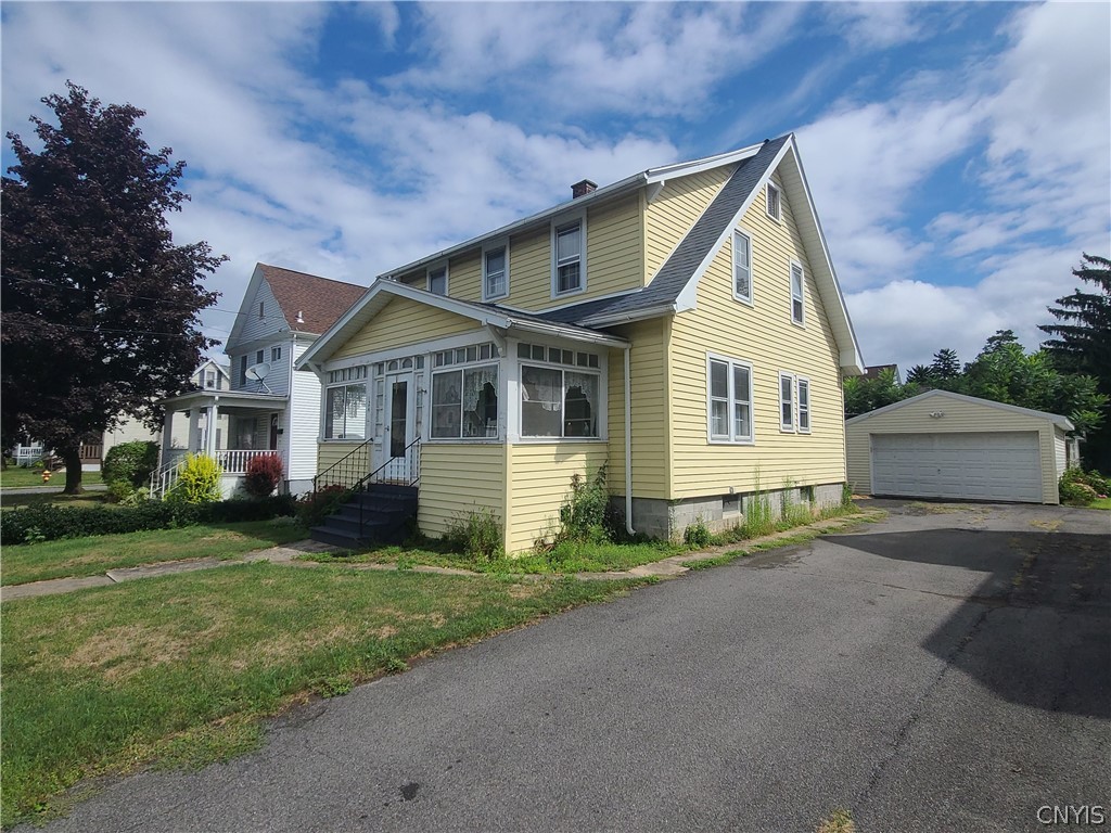 124 Richardson Ave, Utica, NY 13502