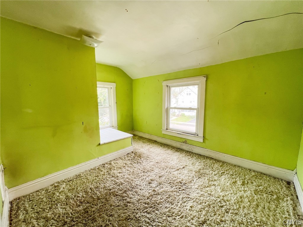 Sold 229 Primo Avenue, Sherrill, NY 13461, Sherrill 3 Beds / 1 Full