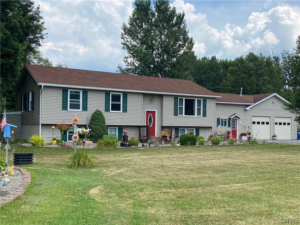 2526 Oran Delphi Road, Pompey, NY 13104