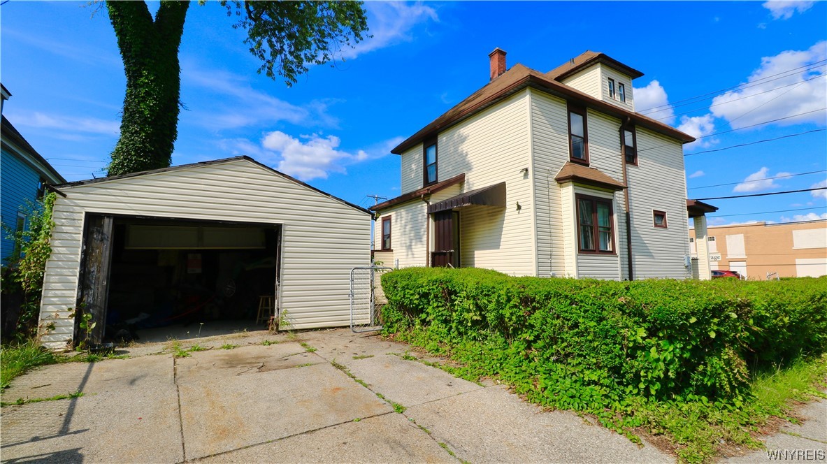 Sold 288 Kehr Street, Buffalo, NY 14211, Schiller Park 3 Beds / 1 Full Bath 75,125
