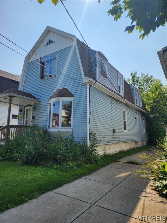Sold 29 Riverside Avenue, Buffalo, NY 14207, Riverside 4 Beds / 2