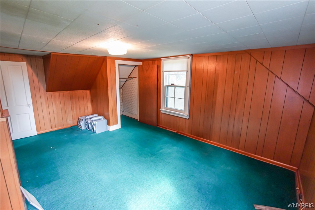 1000 N Davis Road, Elma, NY 14059