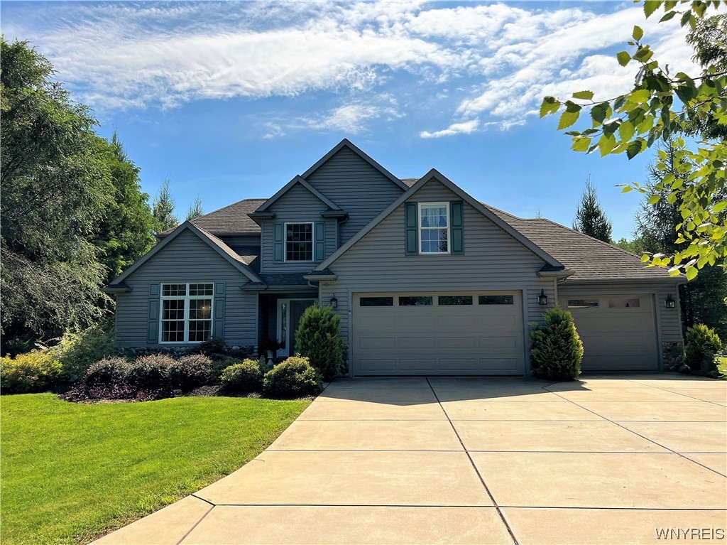 Sold 35 Two Rod Road, Alden, NY 14004 4 Beds / 2 Full Baths / 1 Half