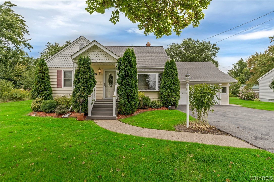 6739 Ward Road, Wheatfield, NY 14304