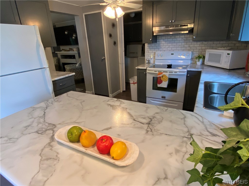 Sold 3450 Howard Road, 71, Hamburg, NY 14075 3 Beds / 2 Full Baths