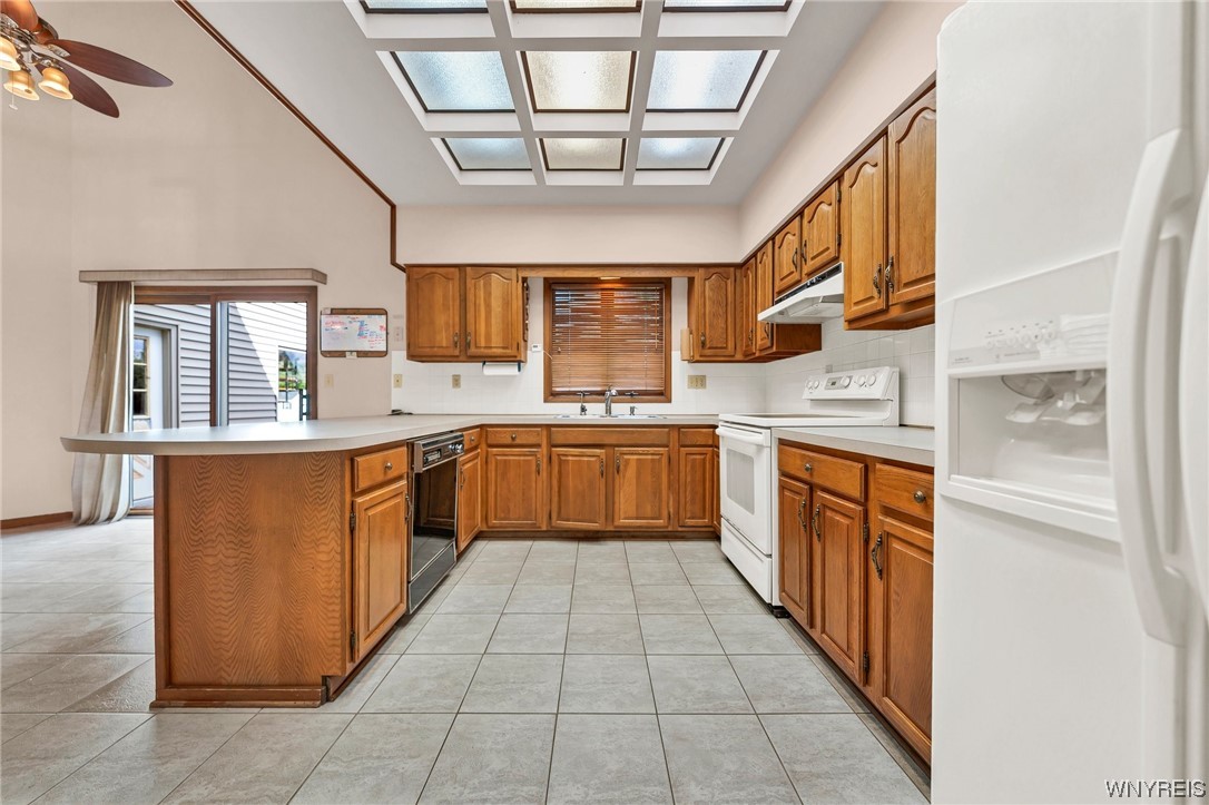 Sold 128 Casey Road, Amherst, NY 14051 4 Beds / 2 Full Baths / 1 Half Bath 320,000