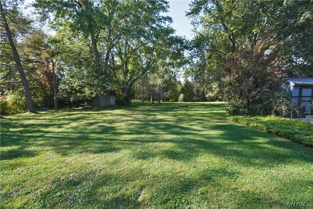 Sold 780 Cayuga Creek Road, Cheektowaga, NY 14227 3 Beds / 1 Full