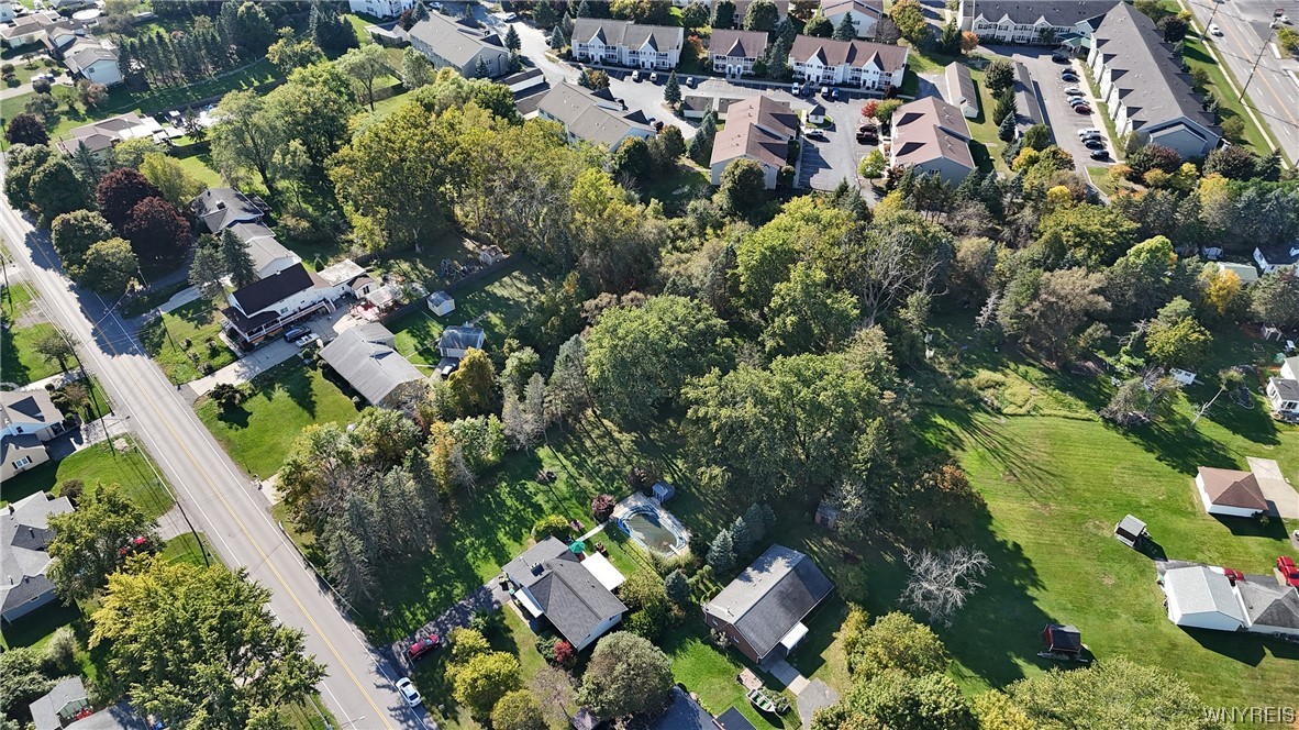 Sold 780 Cayuga Creek Road, Cheektowaga, NY 14227 3 Beds / 1 Full