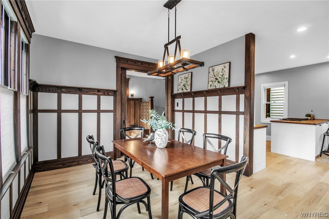 Sold 380 Bird Avenue, Buffalo, NY 14213, West Side 3 Beds / 1 Full